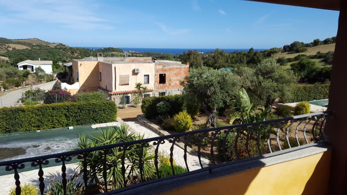 Appartamento In Splendido E Riservato Villaggio, Marina Di Tertenìa Eksteriør billede